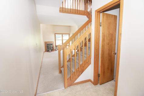 4 Surrey Hill Drive Latham NY 12110