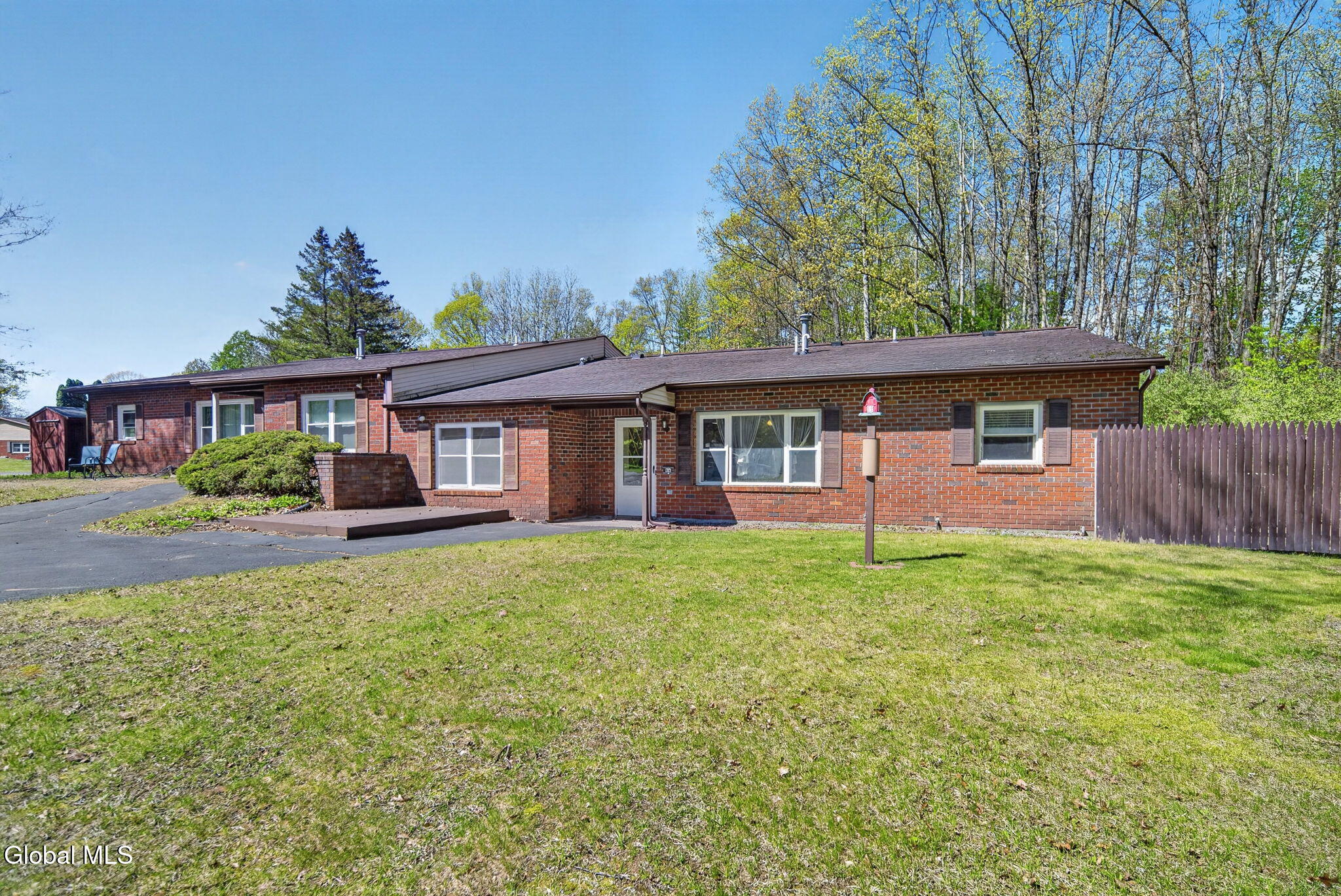 6B Deer Creek Clifton Park NY 12065