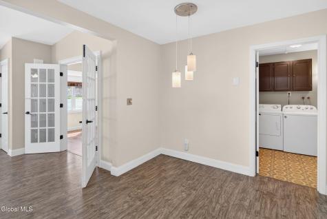 6B Deer Creek Clifton Park NY 12065