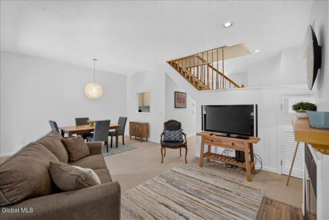 22 Lakeview Road Saratoga Springs NY 12866