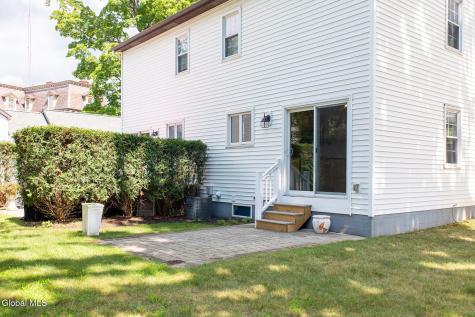 11 Cottage Street Saratoga Springs NY 12866
