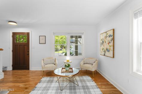 11 Cottage Street Saratoga Springs NY 12866