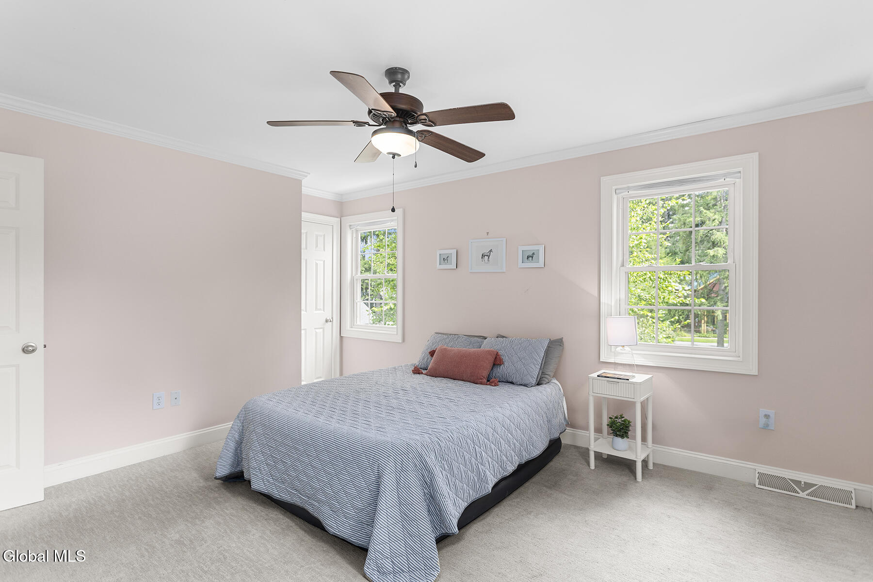 11 Cottage Street Saratoga Springs NY 12866