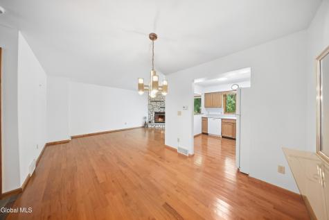 73 Velina Drive Albany NY 12203