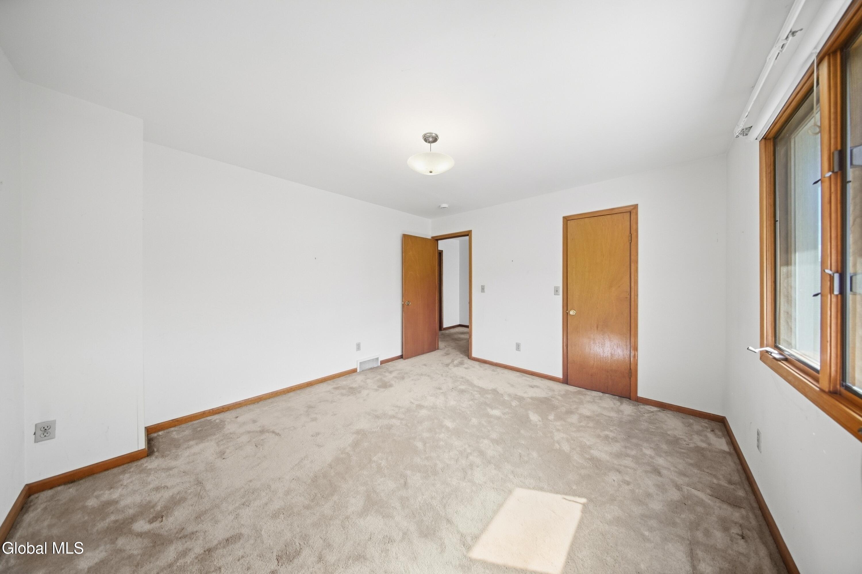 73 Velina Drive Albany NY 12203
