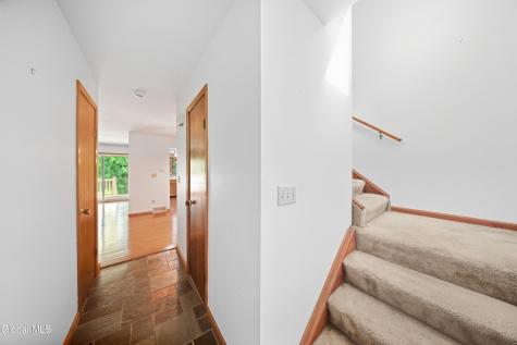 73 Velina Drive Albany NY 12203