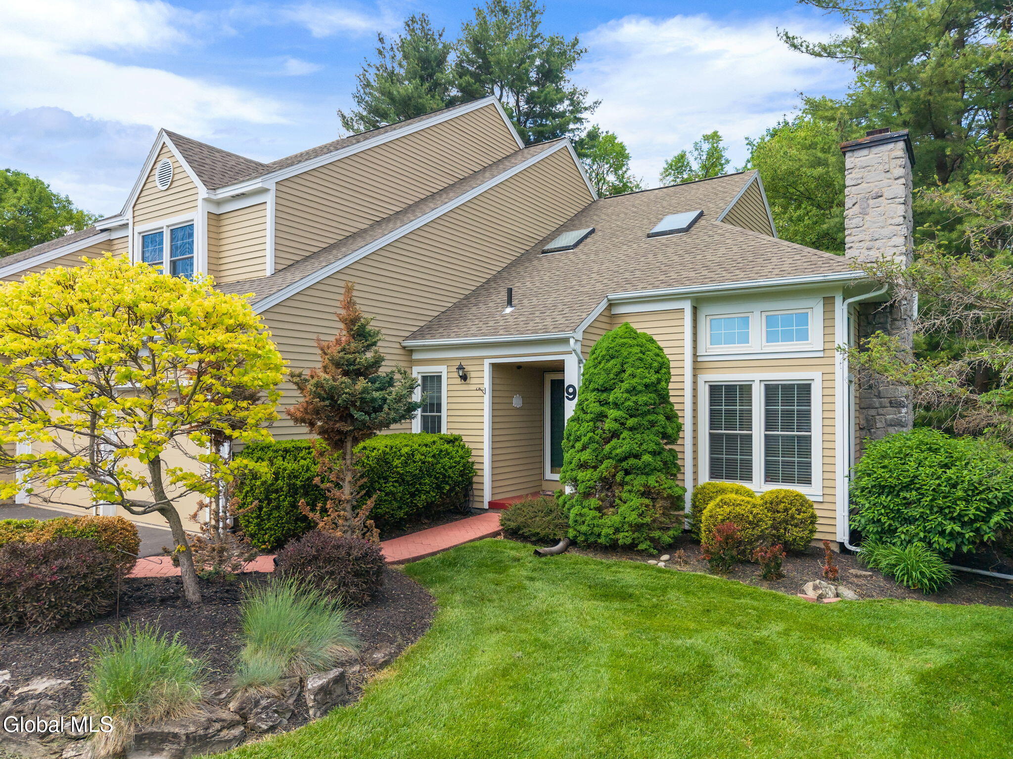 9 Ridgefield Drive Voorheesville NY 12186