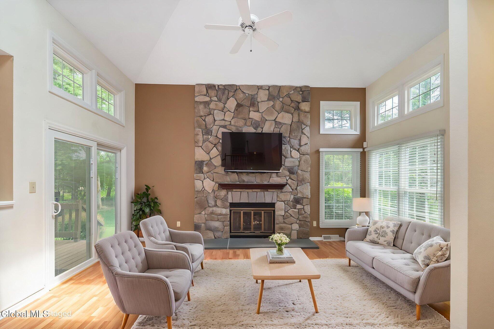 9 Ridgefield Drive Voorheesville NY 12186