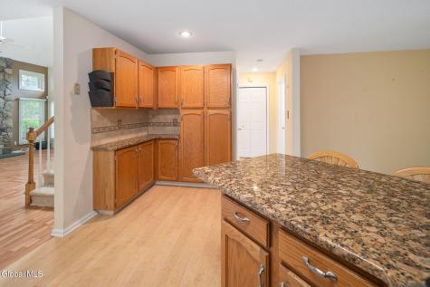 9 Ridgefield Drive Voorheesville NY 12186