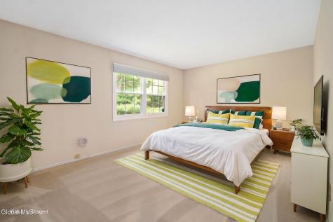 9 Ridgefield Drive Voorheesville NY 12186