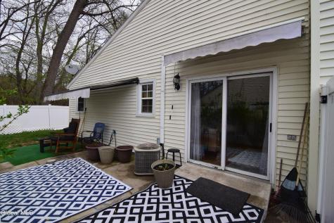141 Tallow Wood Drive Clifton Park NY 12065