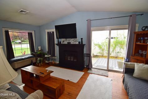 141 Tallow Wood Drive Clifton Park NY 12065