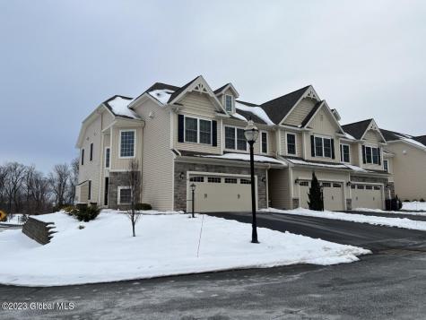 20 Ordelia Lane Round Lake NY 12151