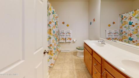 20 Ordelia Lane Round Lake NY 12151