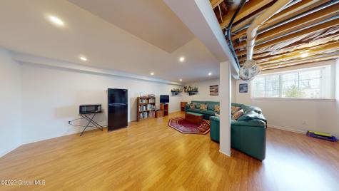 20 Ordelia Lane Round Lake NY 12151