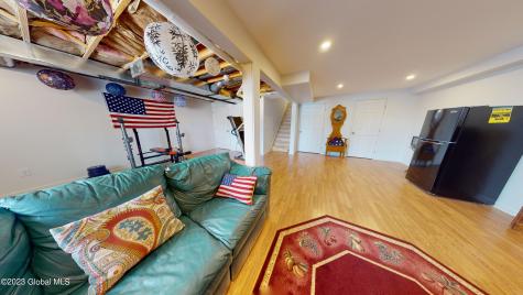 20 Ordelia Lane Round Lake NY 12151
