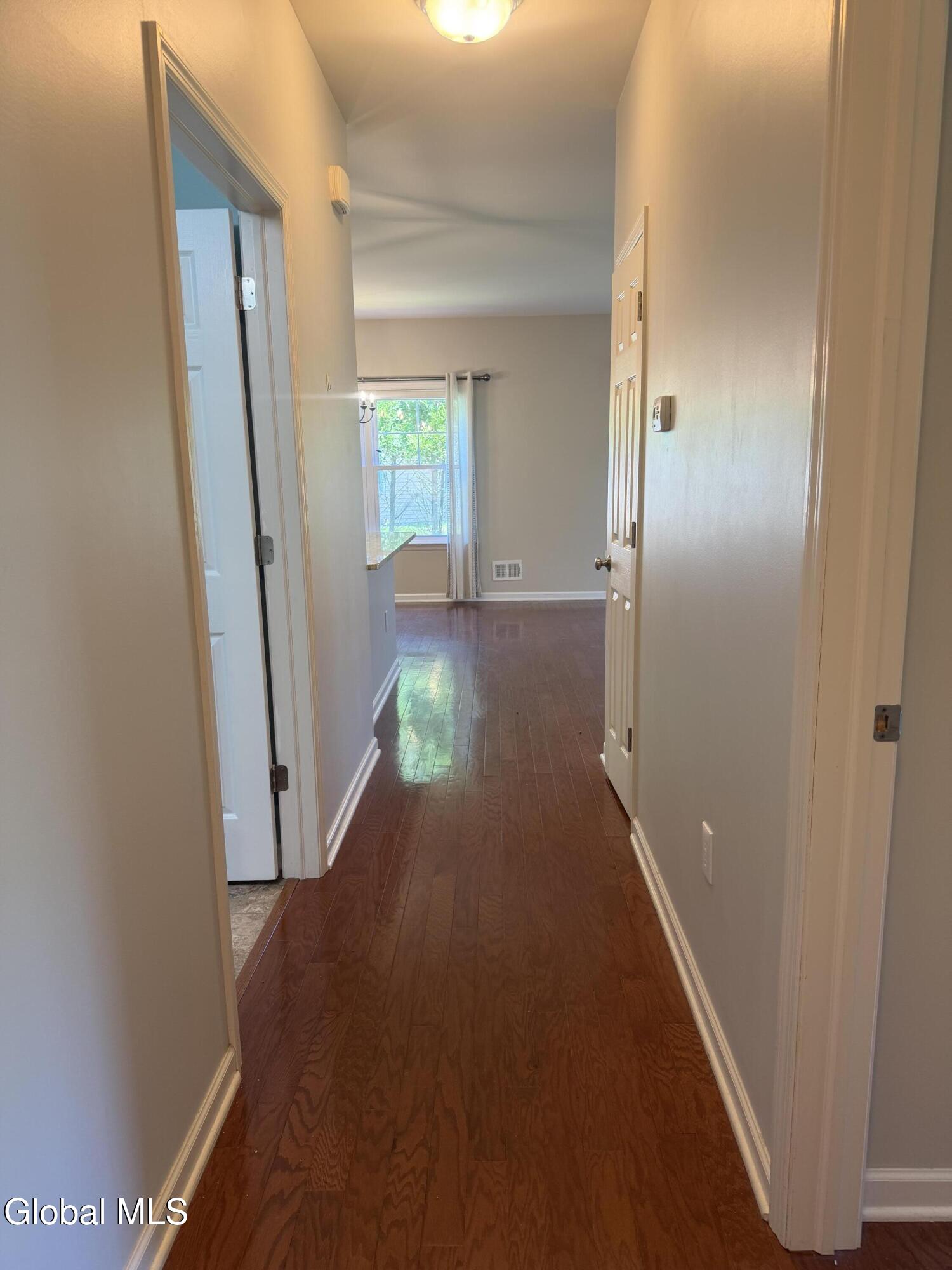 23 Stacey Court Cohoes NY 12047