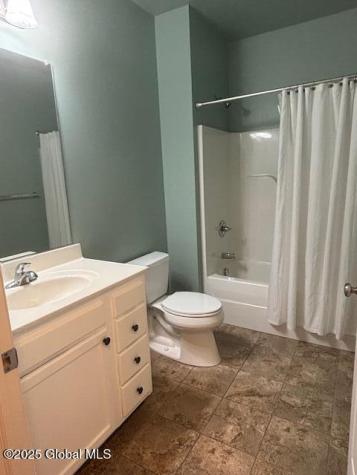 23 Stacey Court Cohoes NY 12047