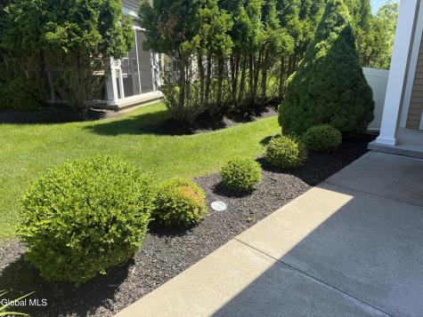 23 Stacey Court Cohoes NY 12047