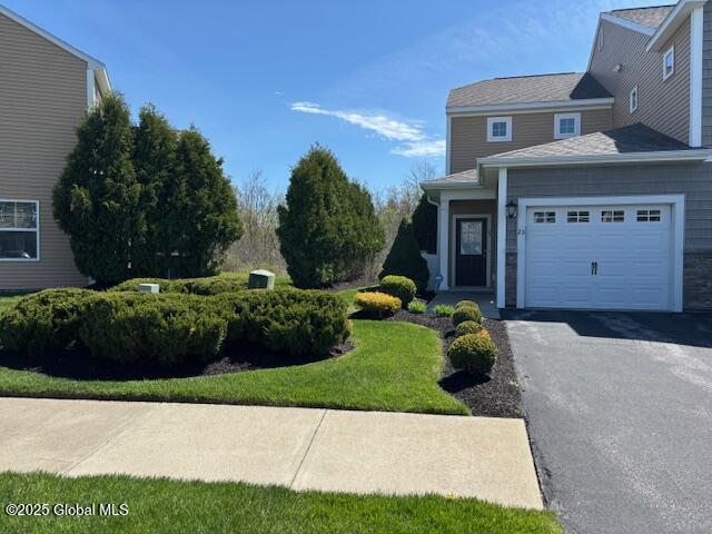 23 Stacey Court Cohoes NY 12047