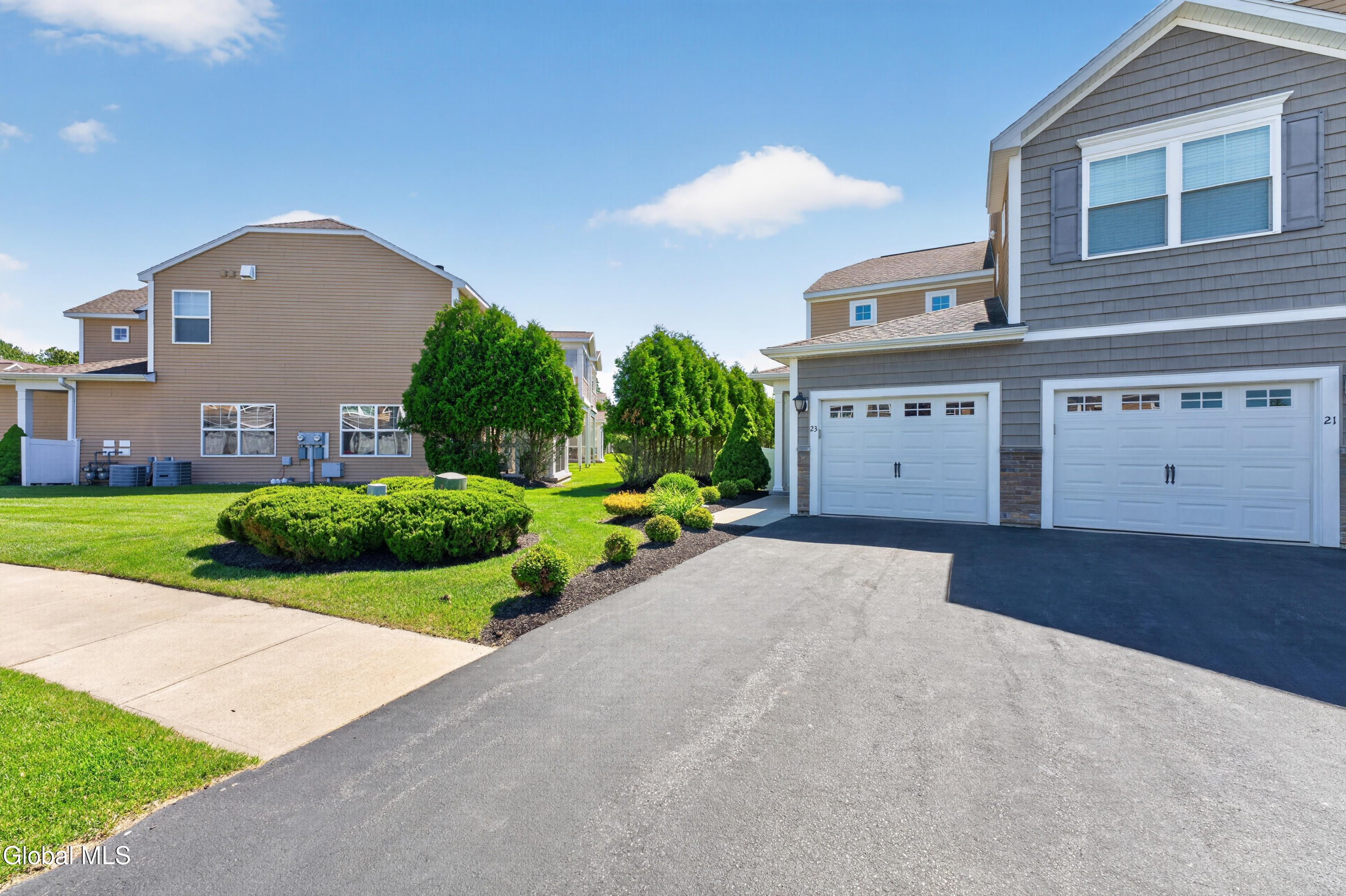 23 Stacey Court Cohoes NY 12047