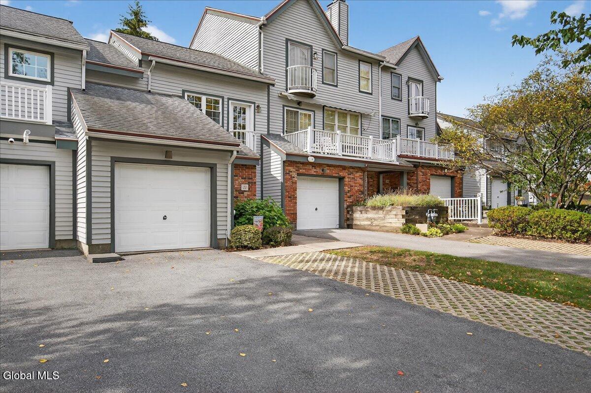 22 Lakeview Road Saratoga Springs NY 12866