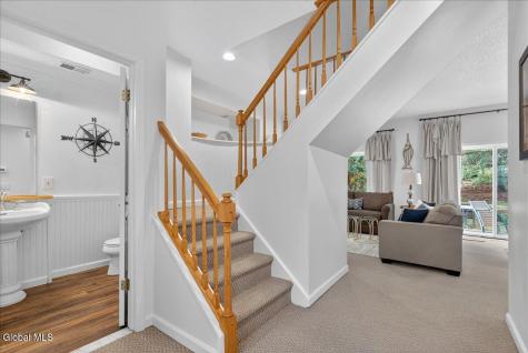 22 Lakeview Road Saratoga Springs NY 12866