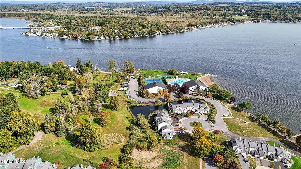 22 Lakeview Road Saratoga Springs NY 12866