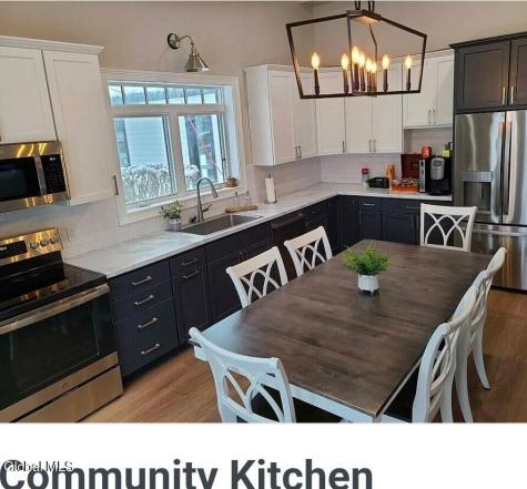 22 Lakeview Road Saratoga Springs NY 12866