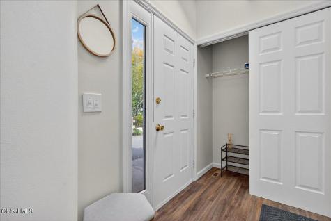 22 Lakeview Road Saratoga Springs NY 12866