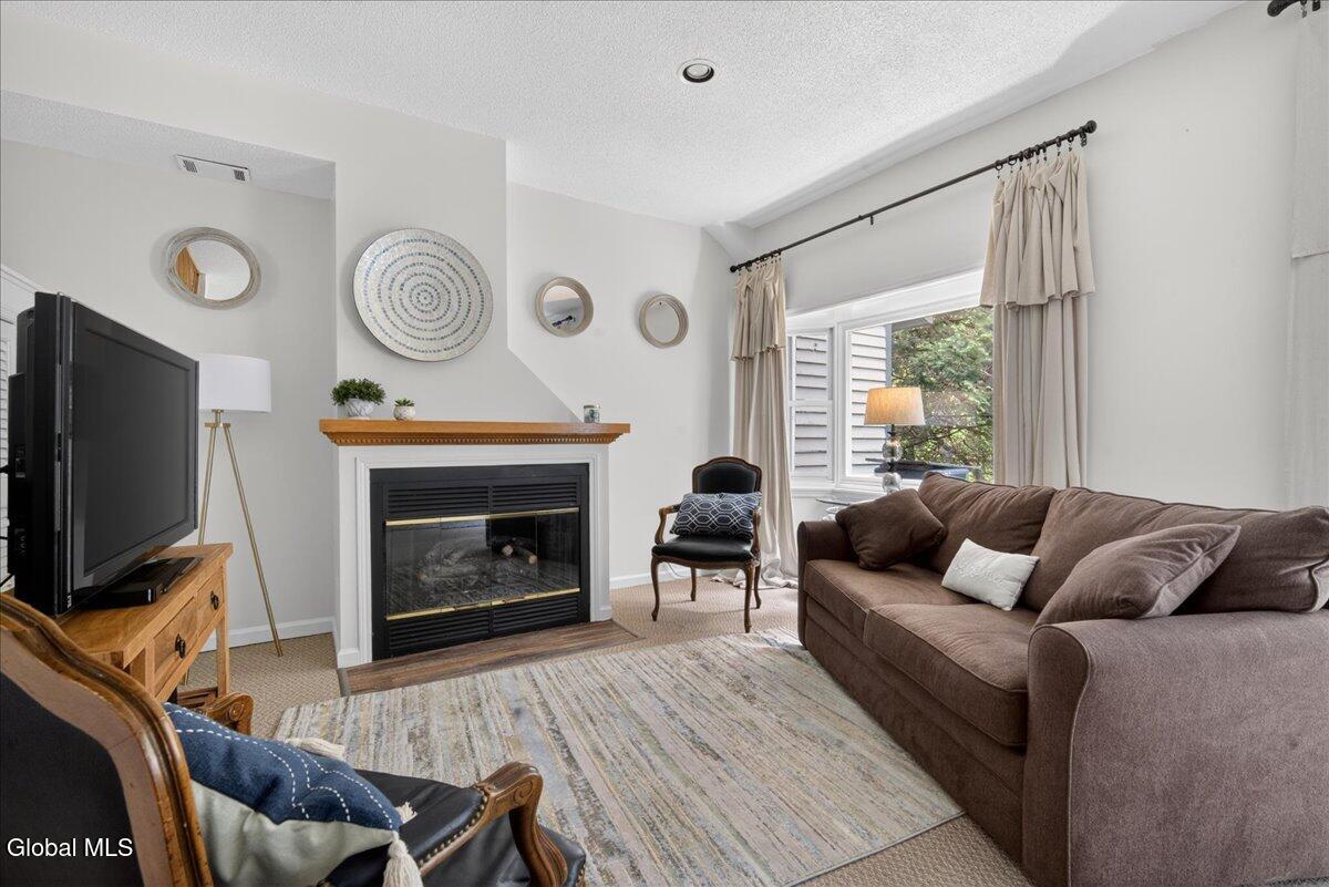22 Lakeview Road Saratoga Springs NY 12866