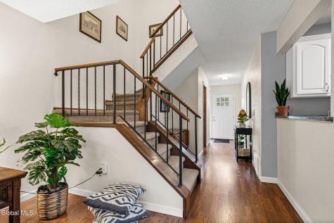 60 Stoney Creek Drive Clifton Park NY 12065