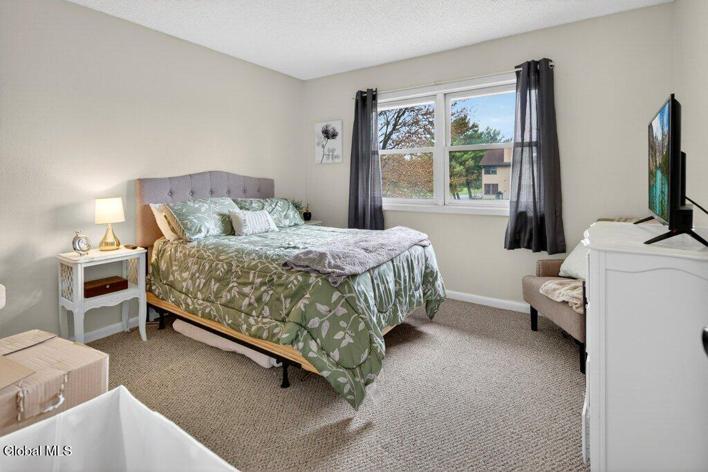 24 Harvard Road Watervliet NY 12189