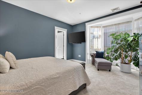 55 Phila Street Saratoga Springs NY 12866