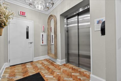 55 Phila Street Saratoga Springs NY 12866