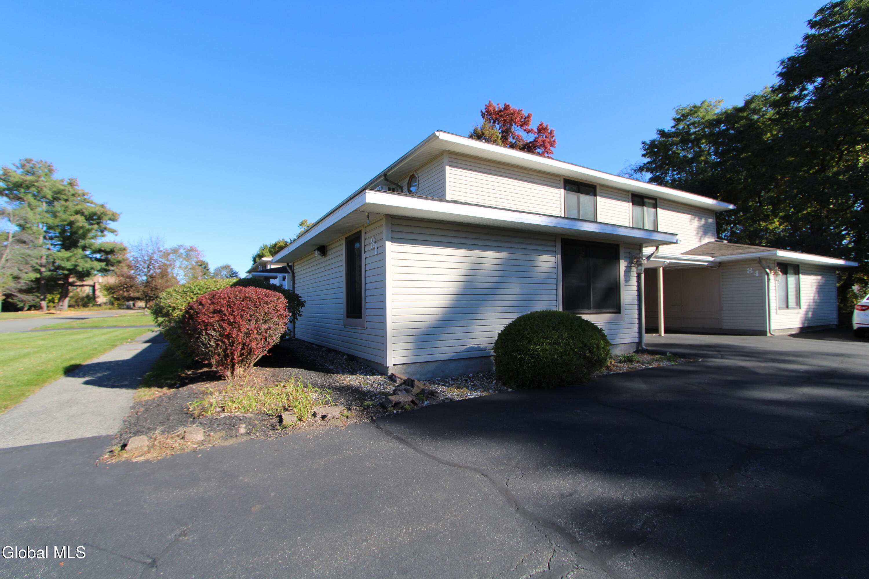 81 Yorkshire Drive East Greenbush NY 12061