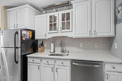 1200 Hillside Avenue Schenectady NY 12309