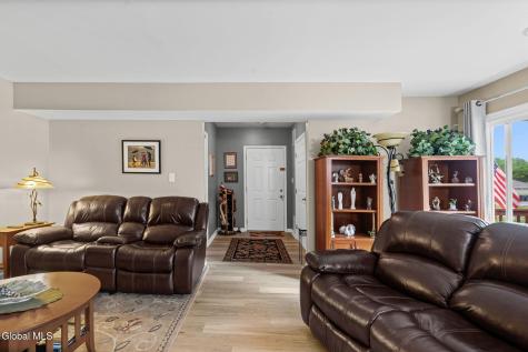 1200 Hillside Avenue Schenectady NY 12309