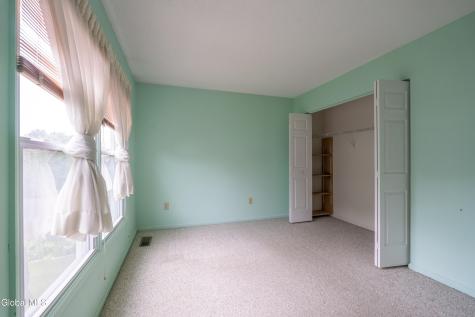 23 Tompion Lane Saratoga Springs NY 12866