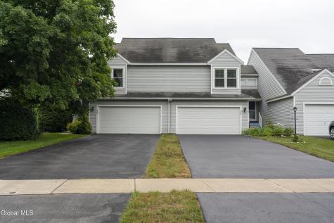 23 Tompion Lane Saratoga Springs NY 12866