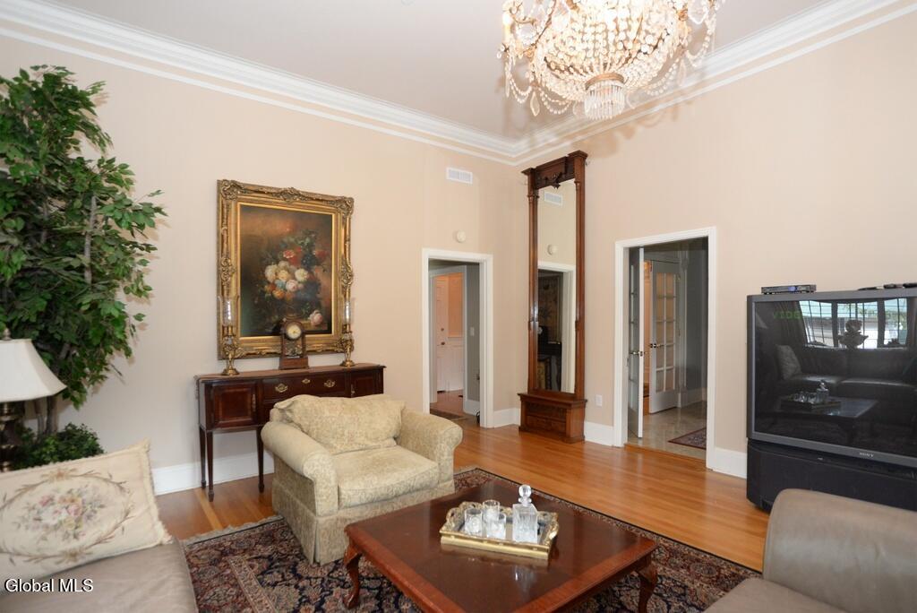 14 Talford Place Saratoga Springs NY 12866