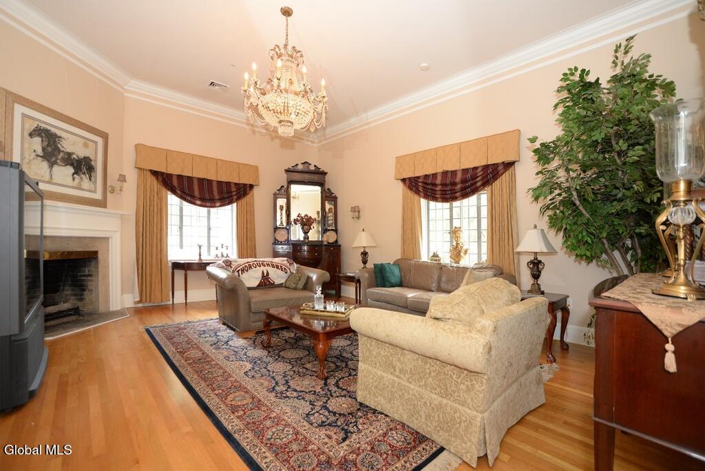 14 Talford Place Saratoga Springs NY 12866
