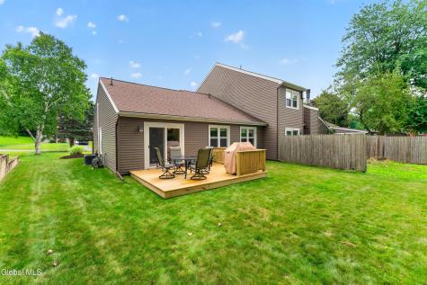 7 Westchester Court Clifton Park NY 12065