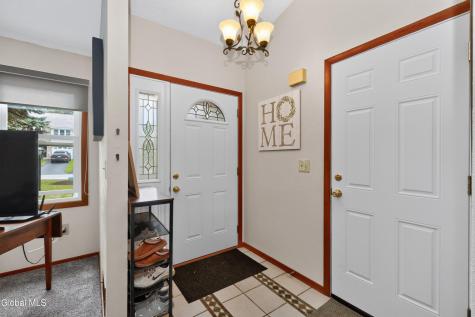 7 Westchester Court Clifton Park NY 12065