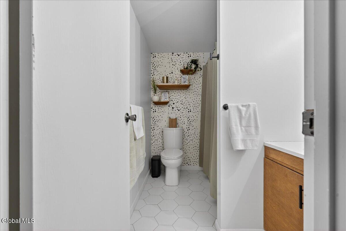 123 Thimbleberry Road Malta NY 12020