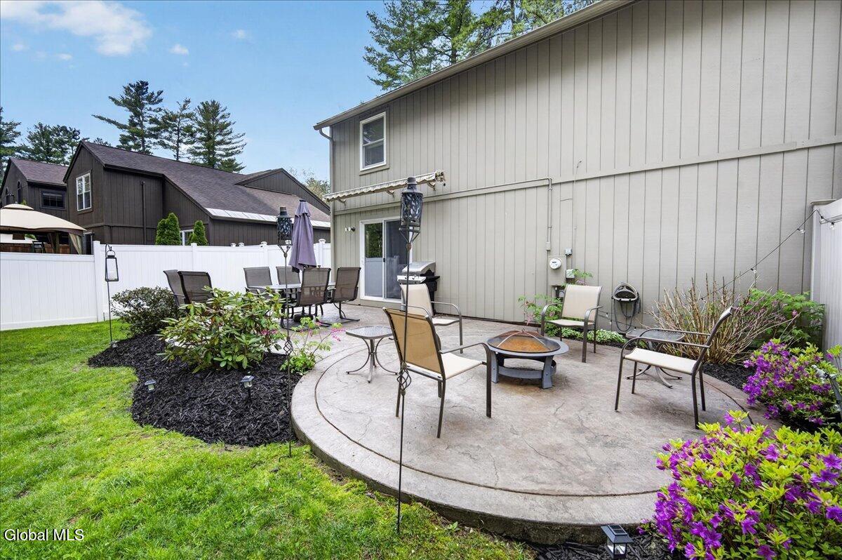 123 Thimbleberry Road Malta NY 12020