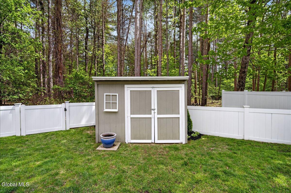 123 Thimbleberry Road Malta NY 12020