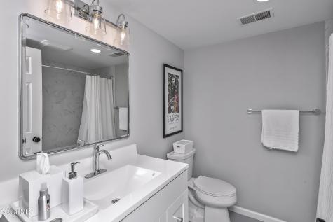 4 Beach Court Saratoga Springs NY 12866