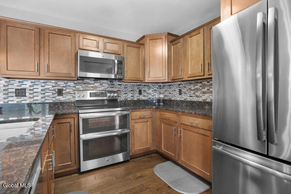 4102 Brunswick Meadows Way Troy NY 12182
