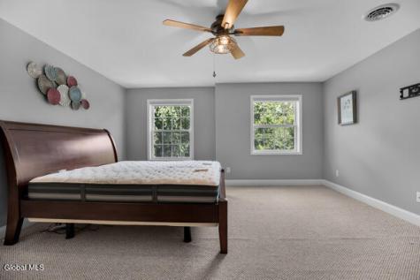 4102 Brunswick Meadows Way Troy NY 12182